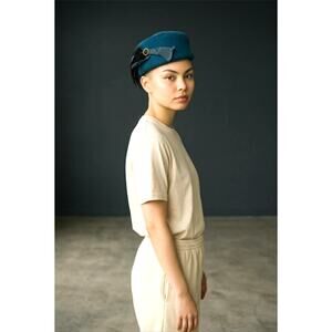 Vintage 80s Liz Claiborne Accessories Blue Wool Felt Pillbox Hat Feather USA